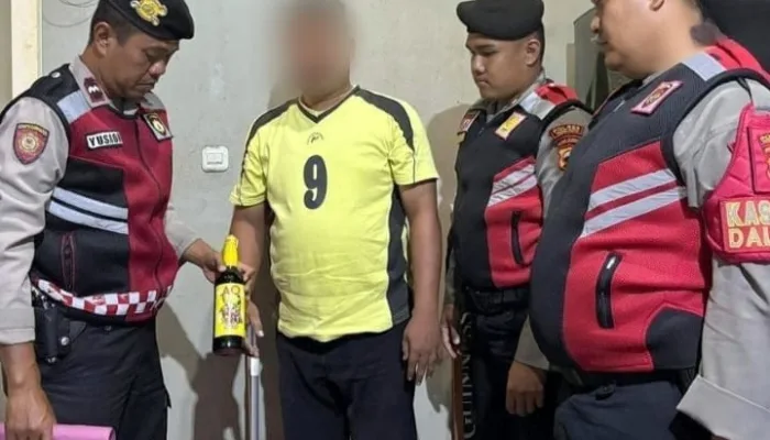 Polres Tegal Kota Amankan Ratusan Botol Miras dan Pelaku Pekat