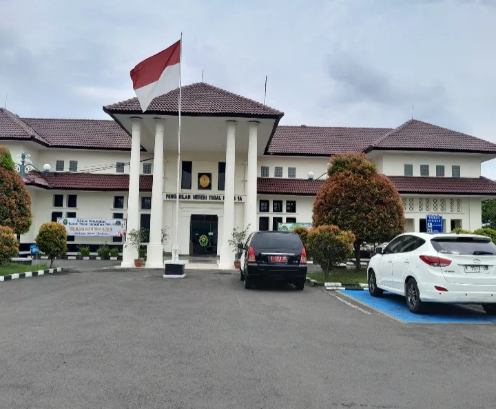 Sidang perdana Gugatan Wanprestasi RSUD Kardinah oleh CV Curtina Prasara di Pengadilan Negeri Tegal, Rabu 19 Maret 2025