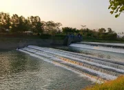 Bendungan Tajum Menjadi Destinasi Sore yang Menyegarkan di Banyumas