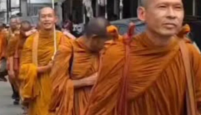 Bhikkhu Internasional Thudong 2025 Bakal Singgah di Kota Tegal