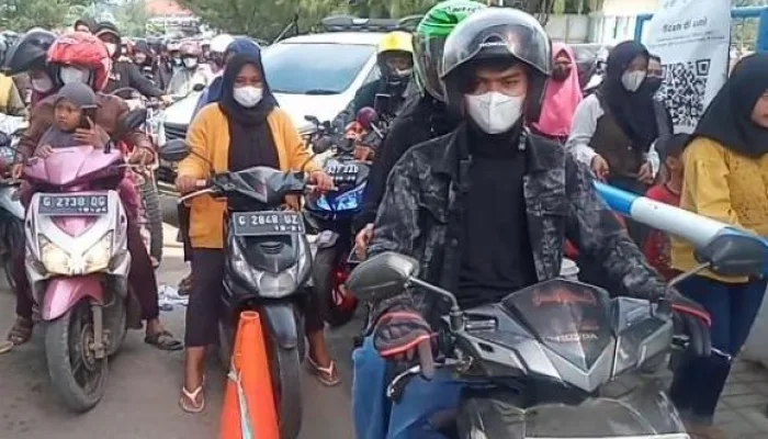 Polisi Lakukan Rekayasa Lalulintas Untuk Arus Liburan Lebaran