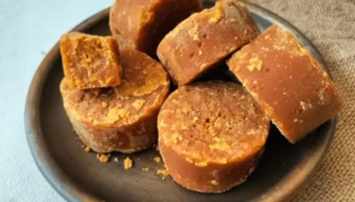 Keunikan dan Tradisi Pembuatan Gula Jawa di Desa Mandala