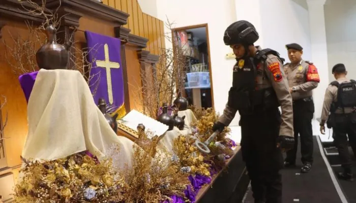 Pelaksanaan Ibadah Misa Perayaan Paskah Berlangsung Aman Lancar