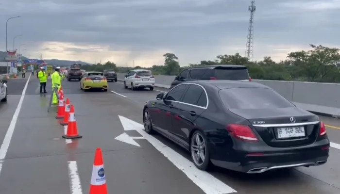 H+5 Lebaran 2025, Arus Balik Melalui Tol Trans Jawa Mulai Meningkat