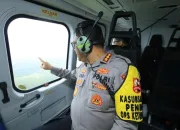 Lakukan Pantauan Udara Arus Balik Lebaran 2025, Polri Pastikan Sistem One Way Hingga GT Kalikangkung Lancar