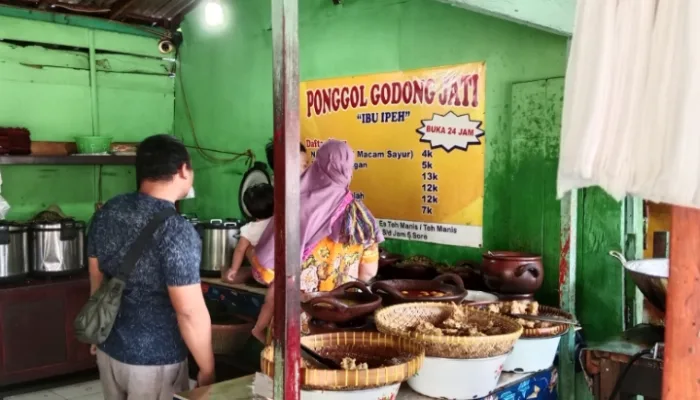 Ponggol Godong Jati: Kuliner Tradisional Slawi yang Kaya Rasa dan Filosofi