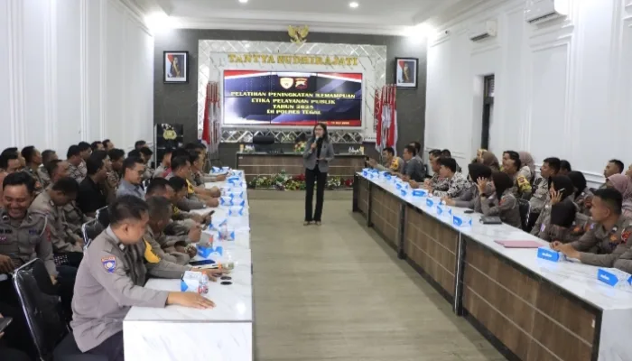 Tingkatkan Kompetensi Personel, Polres Tegal Gelar Pelatihan Etika dan Public Speaking