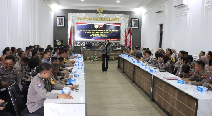 Pelatihan pelayanan etika publik Polres Tegal