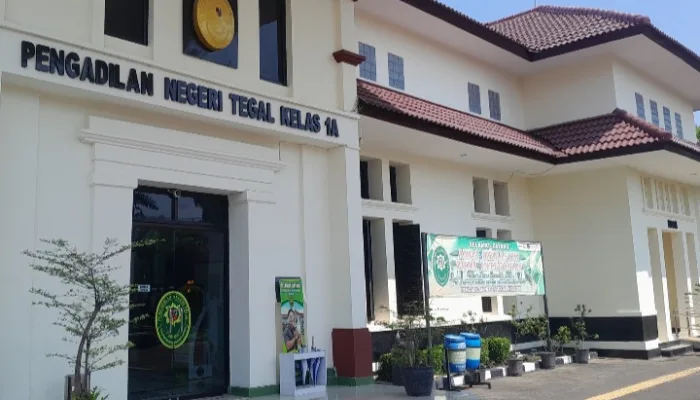 PN Tegal Ganti Ketua dari Buchary Tampubolon ke Muhammad Ramdes