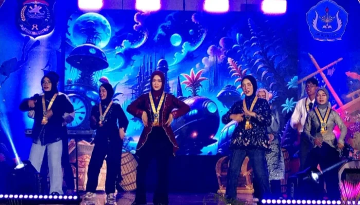 Pelepasan Siswa SMP Negeri 2 Kota Tegal, Tampilkan Pegelaran Seni