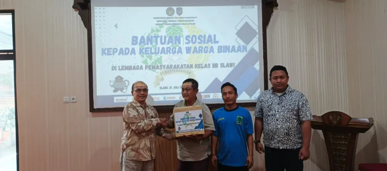 Lapas Slawi Berbagi