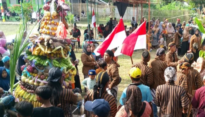 Haul Akbar Mbah Jatisari Suradadi Kolaborasi Paguyuban Kawulo Kraton Surakarta Didukung PWI-LS