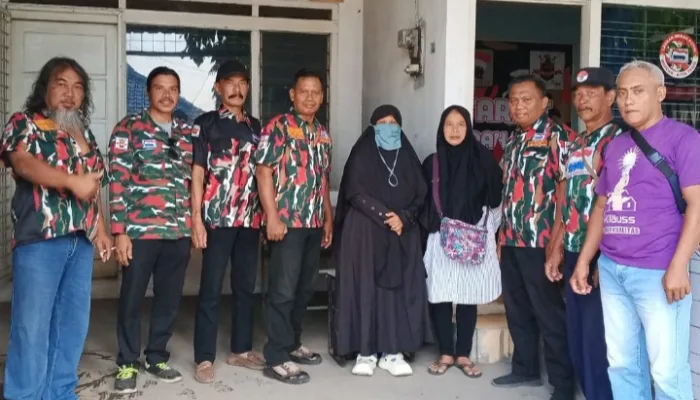 Marcab LMP Kota Tegal Gelar Aksi Sosial Terapi Bekam Gratis