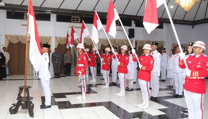 Jelang Upacara Peringatan Detik-detik Proklamasi, Paskibraka Kota Tegal Resmi Dikukuhkan