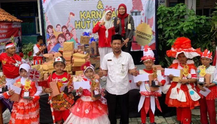 Siswa SD Negeri Tegalsari 4 Ikut Lomba Best Kostum, Peringati HUT RI ke-80