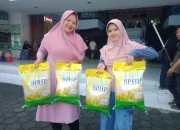 Pedagang Pasar Pagi Kota Tegal Antusias Membeli Beras SPHP, Harga Murah Beras Berkualitas
