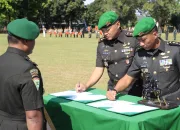 Estafet Kepemimpinan Yonif 407/PK, Letkol Inf Sisriyanto Ade Prasiska Resmi Gantikan Letkol Inf Rachmat Ferdiantono