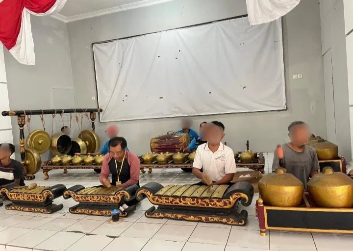 Karawitan di Lapas Slawi