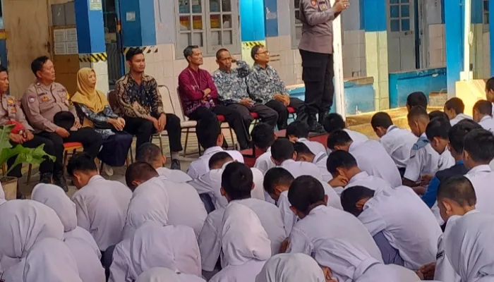 Cegah Tawuran Pelajar, SMK di Kota Tegal Saling Bersilaturahmi