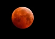 Blood Moon, Kenapa Rosulullah SAW Anjurkan Sholat Gerhana
