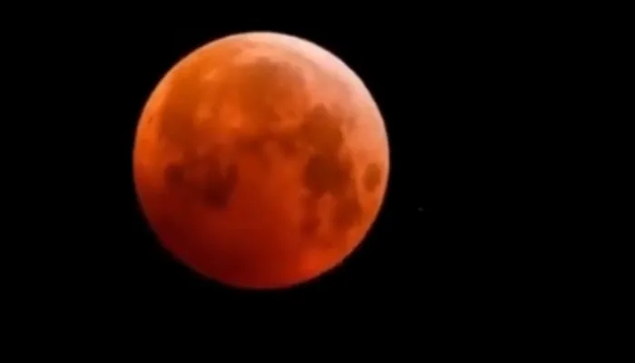 Blood Moon, Kenapa Rosulullah SAW Anjurkan Sholat Gerhana