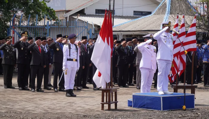 Lautan Doa dan Semangat Juang: Upacara Tabur Bunga Peringati Hari Pahlawan di Tegal
