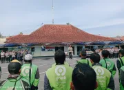 Polisi dan Ojol Bersatu, Polres Tegal Gaungkan Sinergi Jaga Kamtibmas Lewat Apel Harkamtibmas