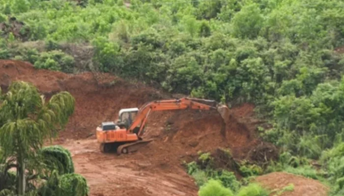 Galian C Merusak Bukit, Kita Semua Menjadi Korban dari Keserakahan yang Dilegalkan
