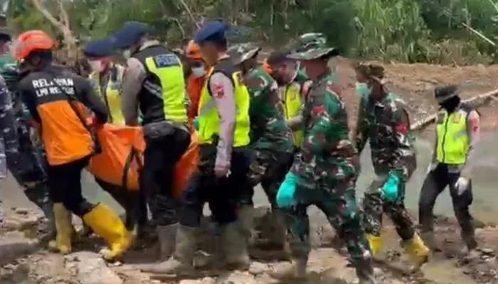 Tim SAR Temukan 5 Jenazah Baru di Longsor Banjarnegara, Total Korban Terus Bertambah