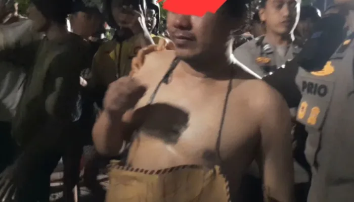 Seorang Pria di Kota Tegal Diarak Massa Gegara Penipuan Kerja