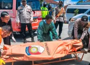Pemasang Baliho Tewas Tersengat Listrik di Tegal Barat, Polisi Selidiki Penyebabnya