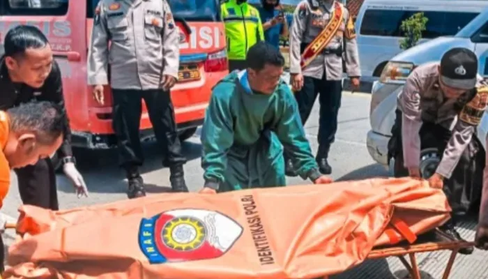 Pemasang Baliho Tewas Tersengat Listrik di Tegal Barat, Polisi Selidiki Penyebabnya