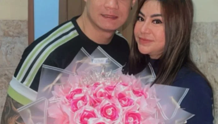 Anisa Bahar Rayakan Ultah di Kantor Nasdem Kota Tegal