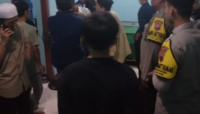 Diduga Korban Begal, Guru SD Nyambi Ojol Ditemukan Meninggal di Hutan Songgom Brebes