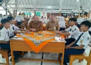 Digitalisasi Pendidikan Kota Tegal: 203 Sekolah Terima Bantuan Interactive Flat Panel (IFP)