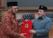 DPRD Kota Tegal Sahkan Tiga Perda Strategis untuk Penataan PKL hingga Pariwisata