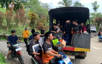 Tanah Bergerak Ancam Jatinegara, Truk Dalmas Dikerahkan Bantu Evakuasi Warga