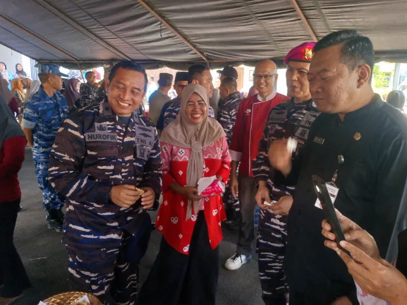 Pusteral Mengadakan Sosialisasi Pengolahan Hasil Laut di Lanal Tegal