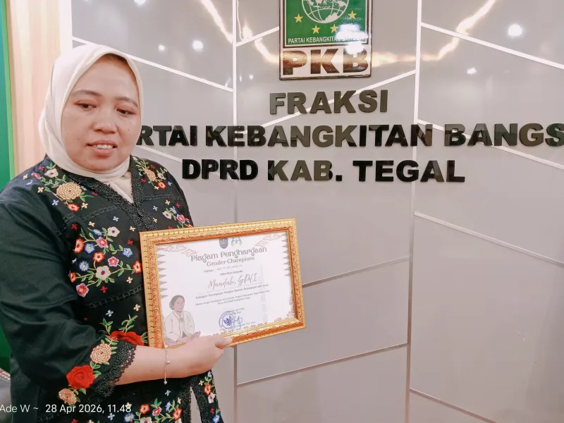 Keren! Anggota DPRD Kabupaten Tegal Raih Penghargaan Bergengsi Perempuan Pelopor 2026