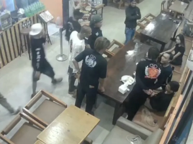 Cafe Rumah Kopi Milik Bendahara DPD PSI Kota Tegal Dirusak Oknum Ormas SS
