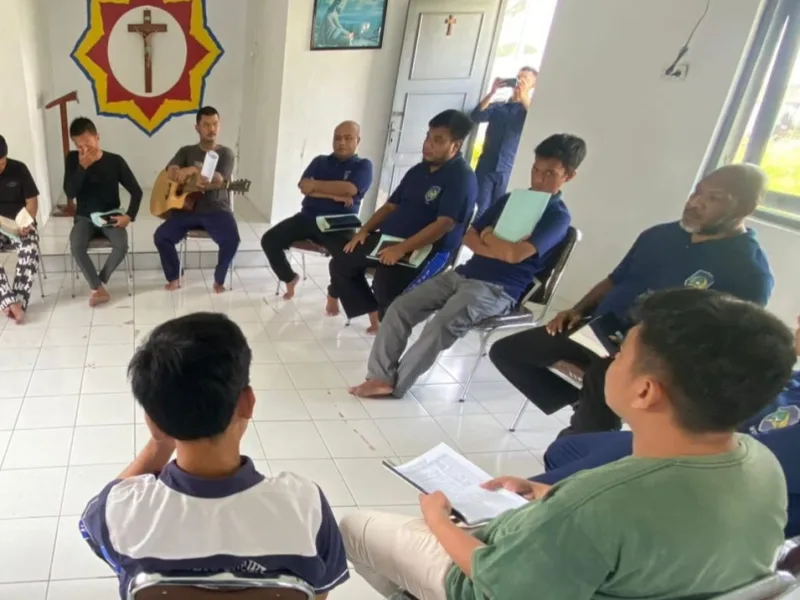 Momen Penuh Sukacita di Lapas Slawi, WBP Nasrani Gelar Ibadah Kenaikan Yesus Kristus