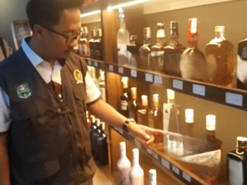 Raperda Minol Tanpa Sertakan Sanksi Pidana Hasilnya Perda Banci