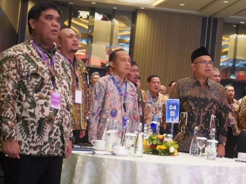 Gubernur Ahmad Luthfi Tekan Pentingnya Kolaborasi Daerah untuk Genjot Investasi, UMKM Grande
