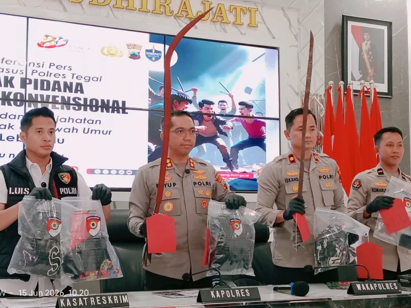 Tawuran Berdarah di Lebaksiu, Remaja 15 Tahun Bacok Pelajar dengan Samurai