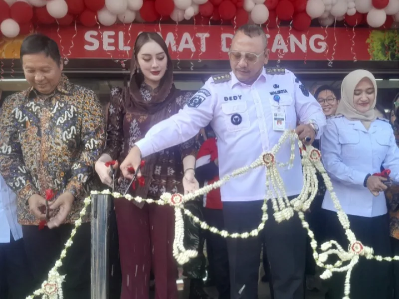 Hidupkan Kembali Lahan ‘Tidur’ Eks Toserba Marina, Wali Kota Tegal Resmikan Superindo AR. Hakim