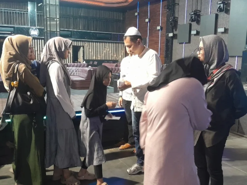 Usap Kepala, Berbagi Kebahagiaan 10 Suro di BG Kitchen and Lounge Kota Tegal