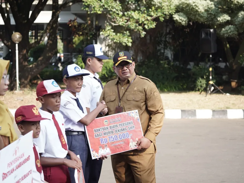 Sekda Banyumas Agus Nur Hadie Buka MPLS Ramah Tahun Ajaran 2026/2027