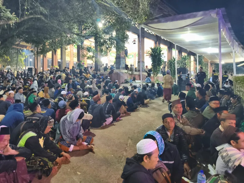 Lautan Jemaah Penuhi Ponpes Attauhidiyyah Cikura, Pengamanan Ketat Dilakukan Polres Tegal