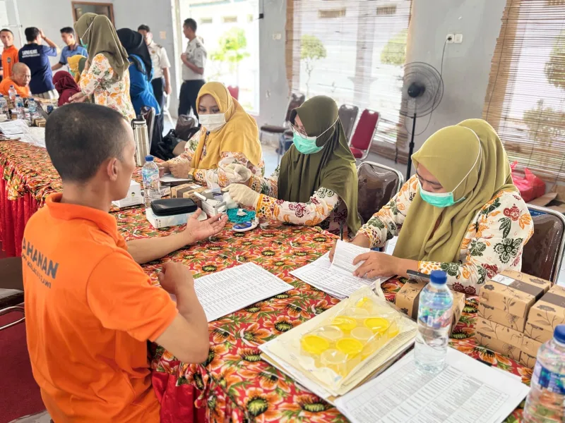 Lapas Kelas IIB Slawi Bersama Dinkes Kabupaten Tegal Gelar Cek Kesehatan Gratis bagi WBP dan Petugas