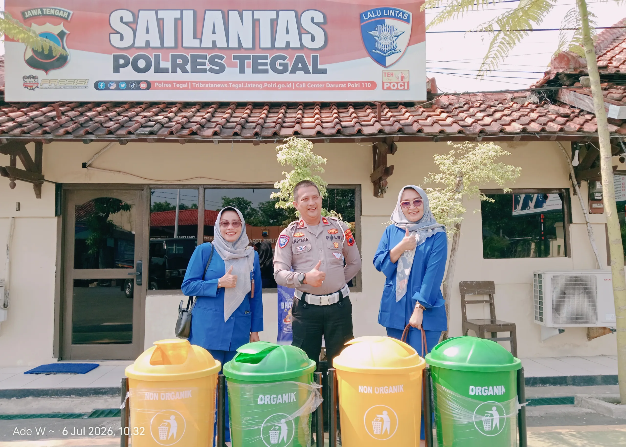 RS Mitra Siaga Kramat Suplai Tong Sampah ke Satlantas Polres Tegal, Kolaborasi Peduli Lingkungan